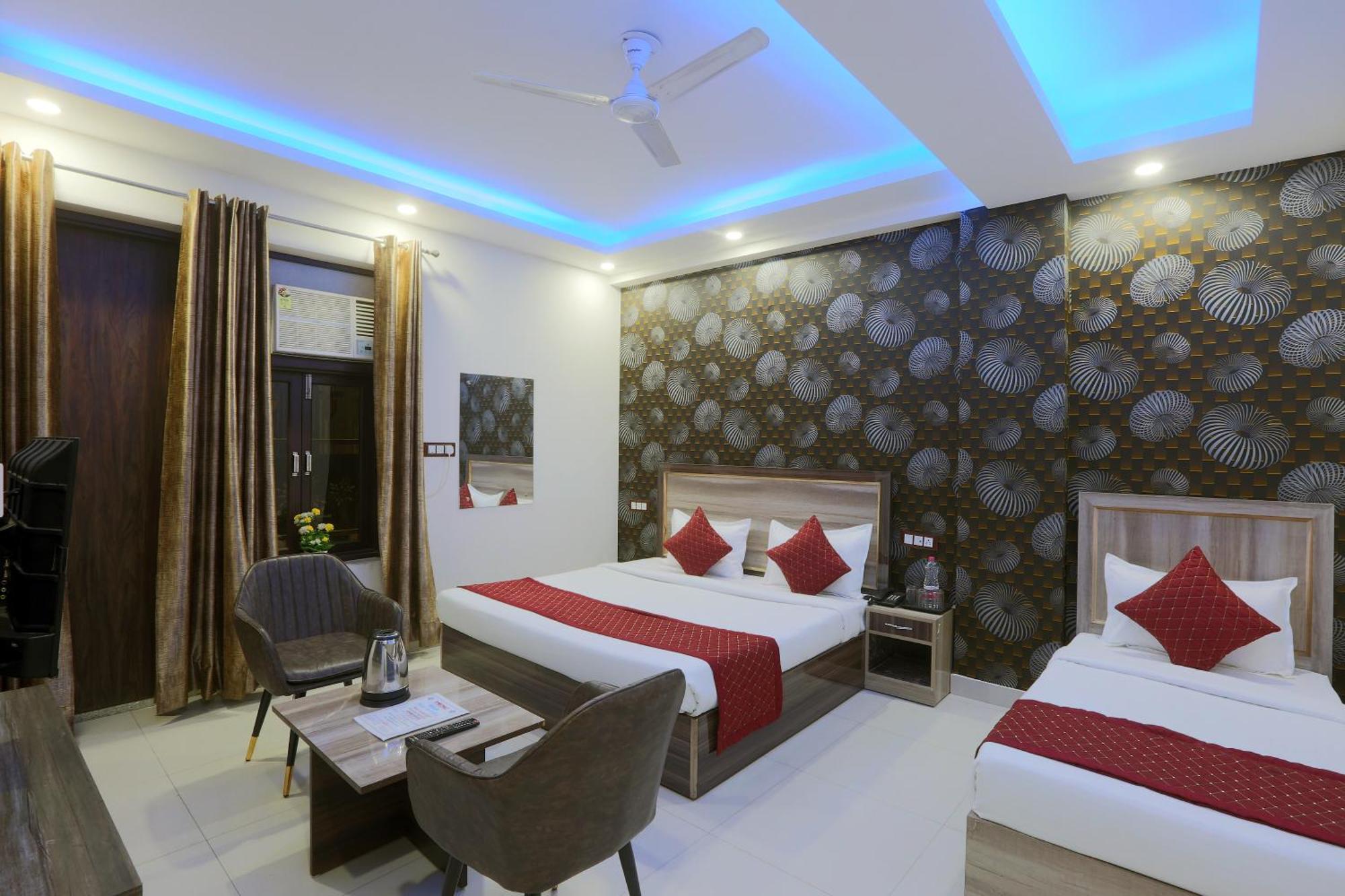 Oaks Inn Plaza Delhi Airport New Delhi Ngoại thất bức ảnh