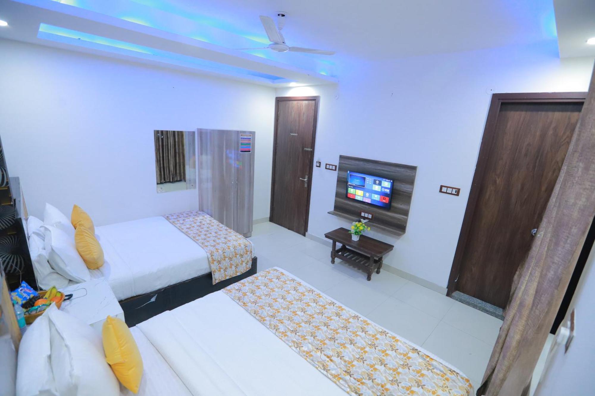 Oaks Inn Plaza Delhi Airport New Delhi Ngoại thất bức ảnh